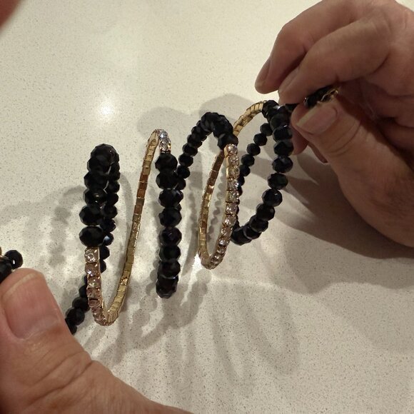 Chunky Memory Wire Bead and Rhinestone Bracelet - Picture 2 of 8